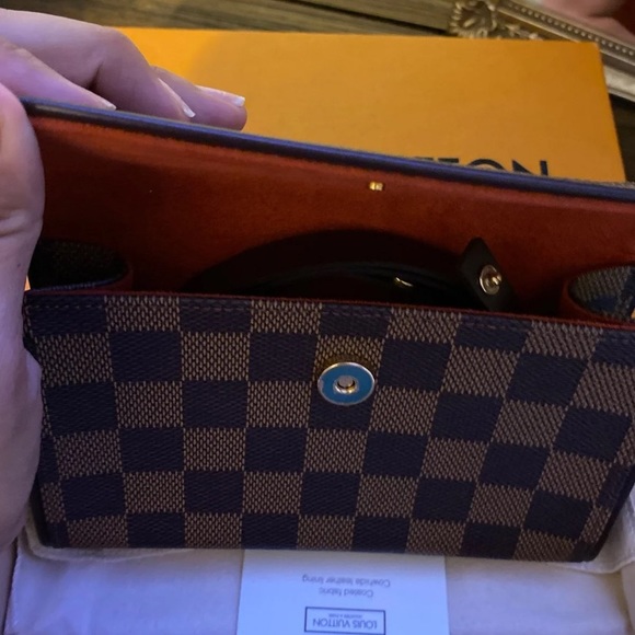 Authentic Louis Vuitton Florentine Fanny pack. - Picture 5 of 6